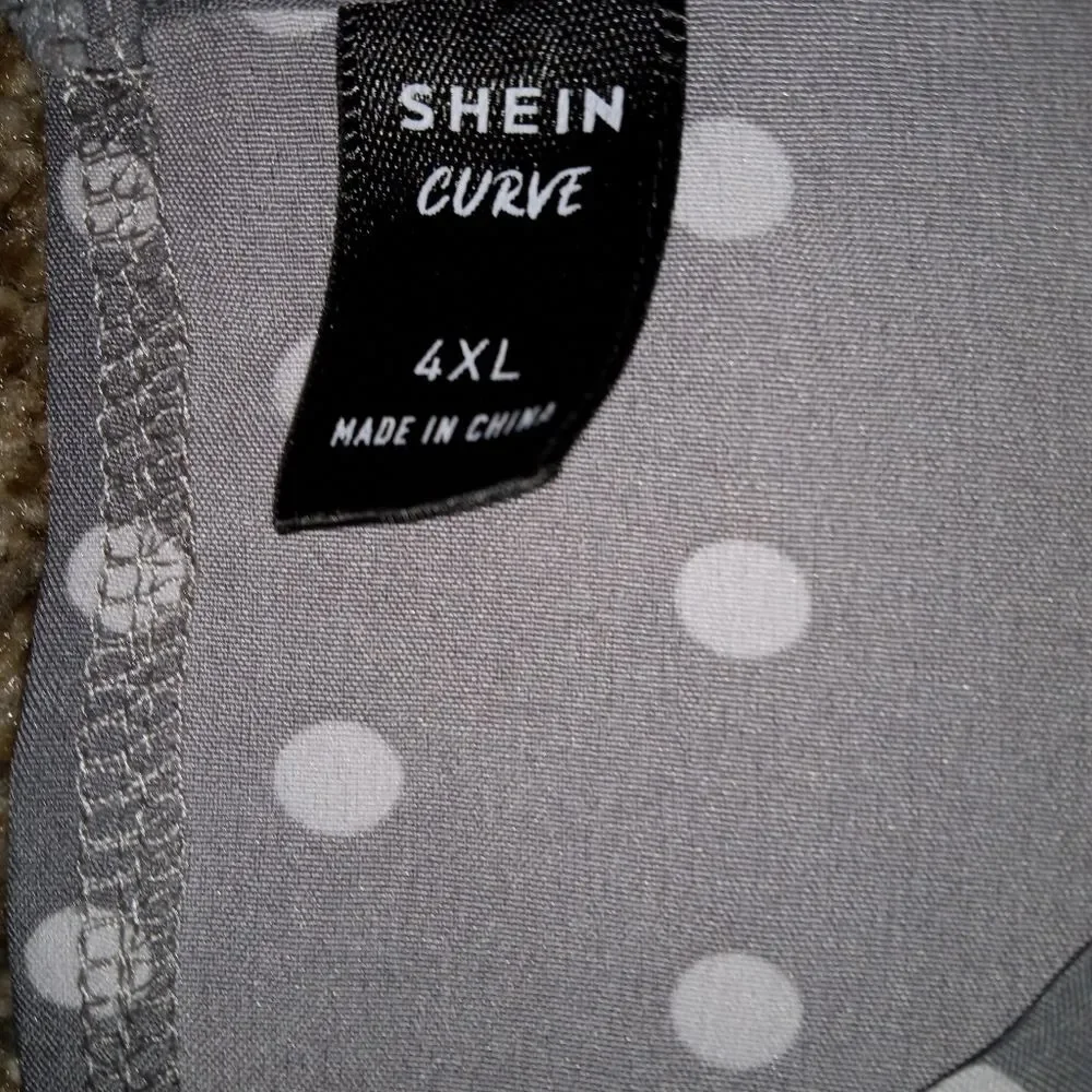 SHEIN Curve Gray White Polka Dot Top Shirred Ruffles Size 4X - Picture 4 of 4